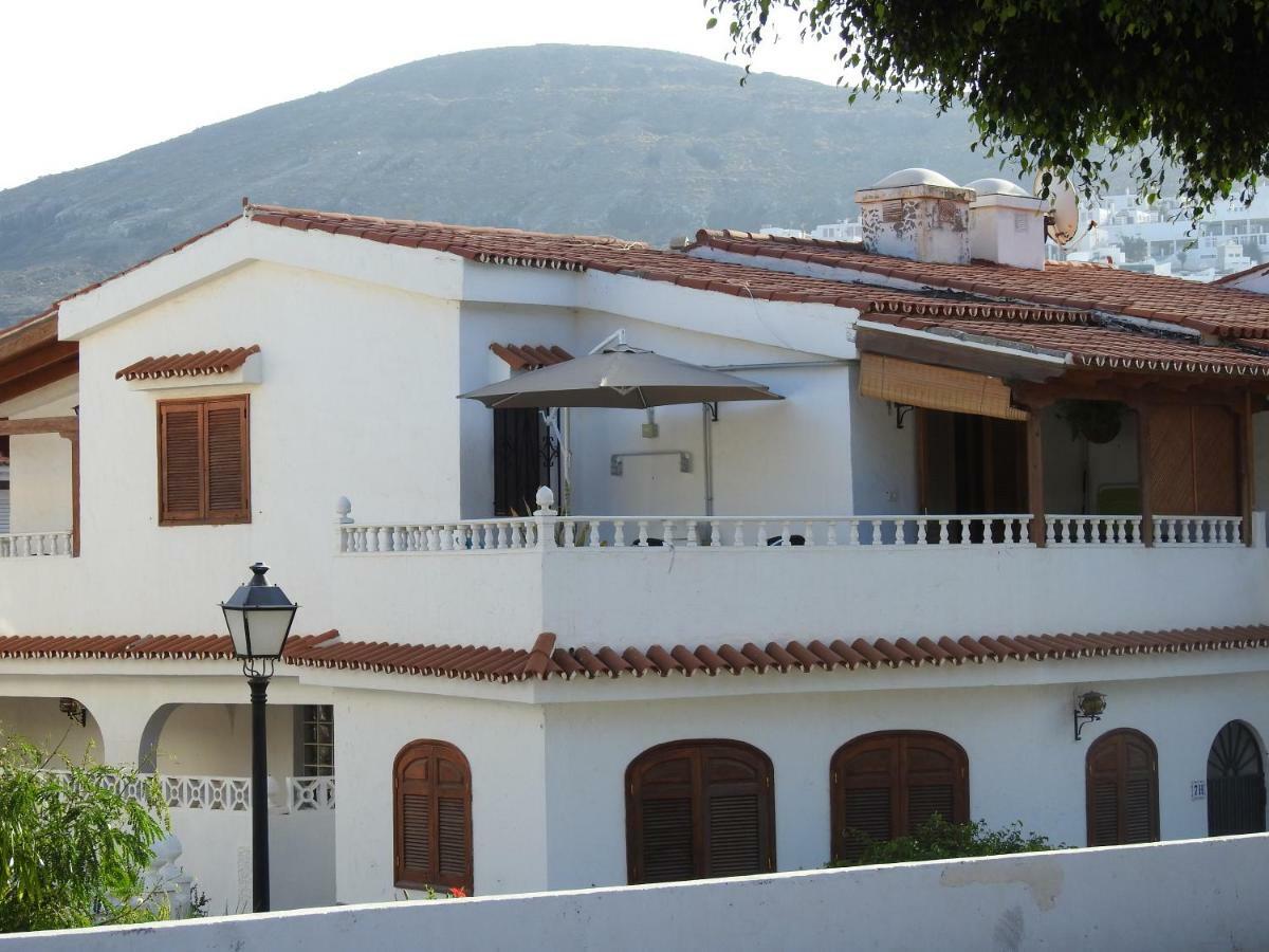 La Palmera1 Casa Al Primer Piso Con 2 Dormitorios - Two Bedroom House On The First Floor --- La Palmera 2 Casa En Planta Baja Con 1 Dormitorio, One Bedroom House On The Ground Floor Agaete  Esterno foto